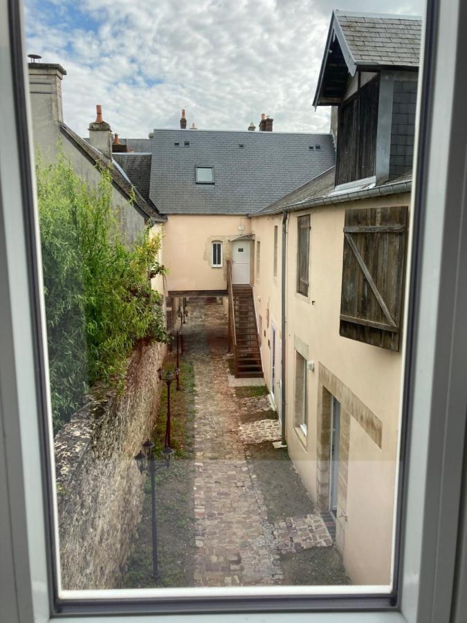 Appart’hôtel saint patrice Bayeux Exterior foto